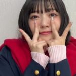 鈴木愛理、JK風の美脚ルーズソックスSHOTにファン悶絶！「可愛すぎる！」