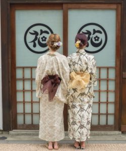 2024年の浴衣事情調査結果発表！男女200人が語る「浴衣で困ること」ランキング1位は？