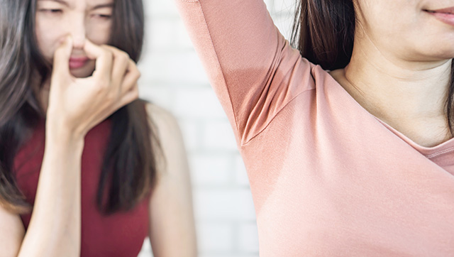 夏にもう敵なし！汗サラサラ＆匂いカットの不思議な粉で清潔感キープ